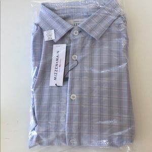Mizzen + Main performance dress shirt XL trim fit